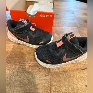 Nike Black and Peach Sneakers with Velcro Straps